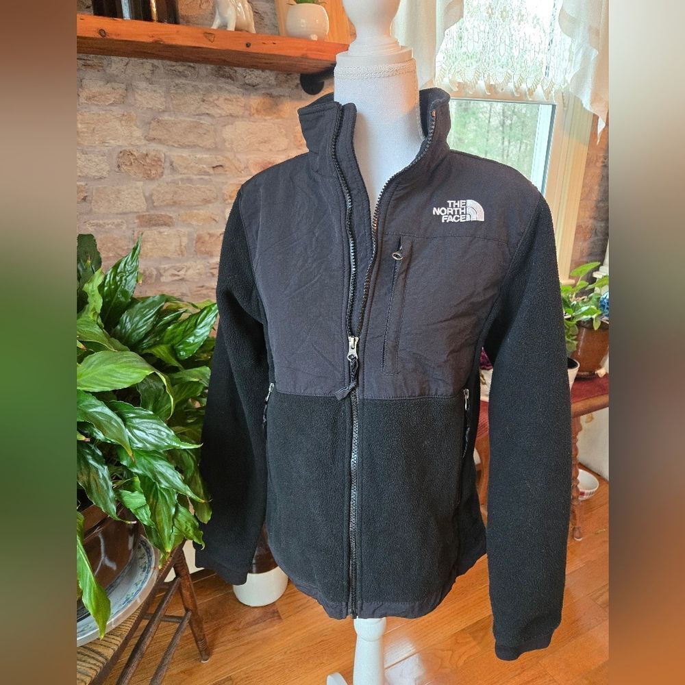 The North Face Women's Black Fleece SP